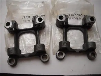 12215-415-000 Rocker Valve Holder (2) Honda Used Gl500 Cx500 1978 (A41) 1
