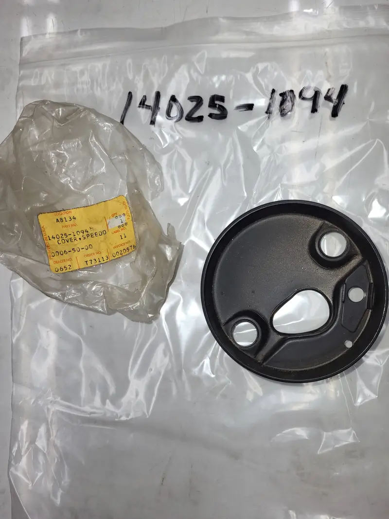 14025-1094 1980-83 Kz440 Speedometer Cup Cap Nos Kawasaki (Red150) 1