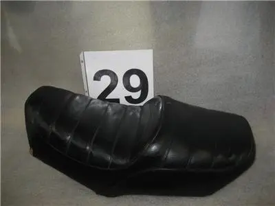 1980-82 Yamaha Xs400 Xs 400 Special Seat Saddle Motorcycle Used St-29 (L34) 1