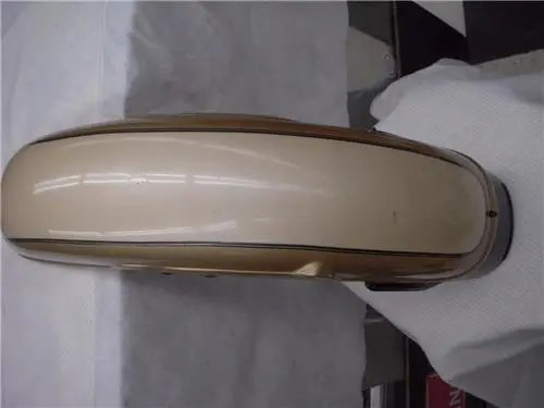 1983-85 Xvz1200 1200 Yamaha Venture Front Fender Used 26H (P4) 1