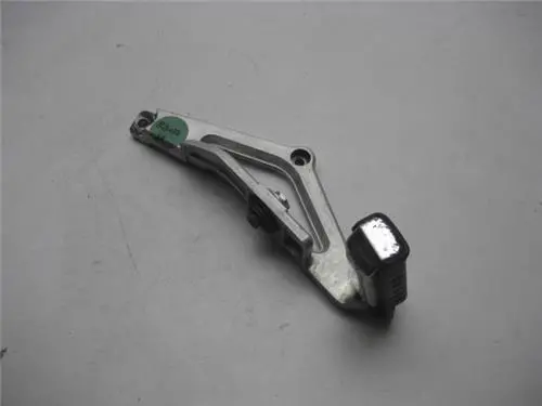 1983 Cb650sc 650 Nighthawk Honda Left Rear Foot Peg W/ Mount Used K3038-18 (N10) 1