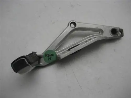 1983 Cb650sc 650 Nighthawk Honda Right Rear Foot Peg W/ Mount Used K3038-19 (N10) 1
