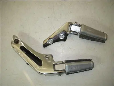 1991 Yamaha Xv1100 1100 Virago Rear Pegs With Mounts (2) Used Xv1100s-04 (E47) 1
