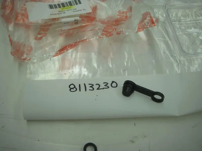 1995-09 Rs250 Rsv1000 Sl1000 Rst1000 Aprilia Bleed Valve Cap Ap8113230 New (J15) 1