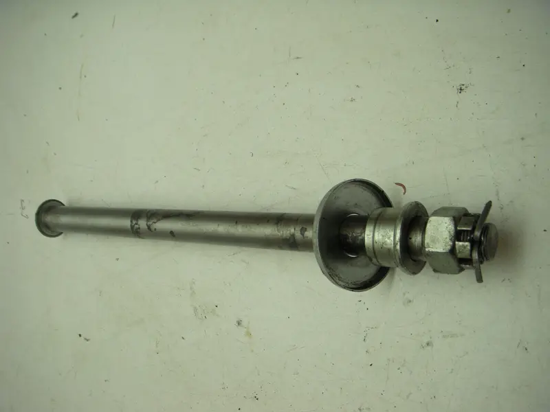1997 Kawasaki Zg1000 Concourse Zg 1000 Rear Axle Axel Bolt Used K3711-85 (D35) 1