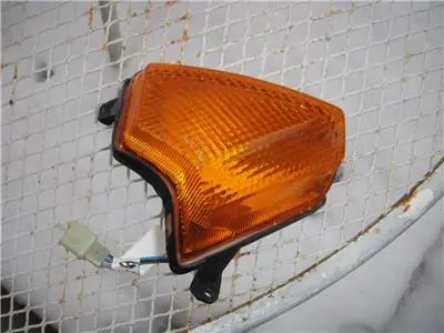 1997 Kawasaki Zg1000 Concourse Zg 1000 Right Front Turn Signal Used K3711-69 (D35) 1