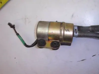 1998-04 Vl1500 Lc Suzuki Fuel Pump Electric Used K2538-23 (A15-16) 1