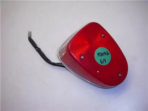 1998-2011 Yamaha Xvs650 V-Star 650 Tail Light Tailight Used K3052-69 (M4-5) 1