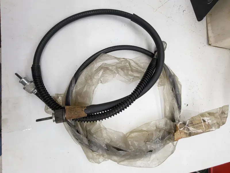 1L9-26311 Throttle Cable Nos Yamaha 1976-79 Xs360 Xs400 (Red106) 1