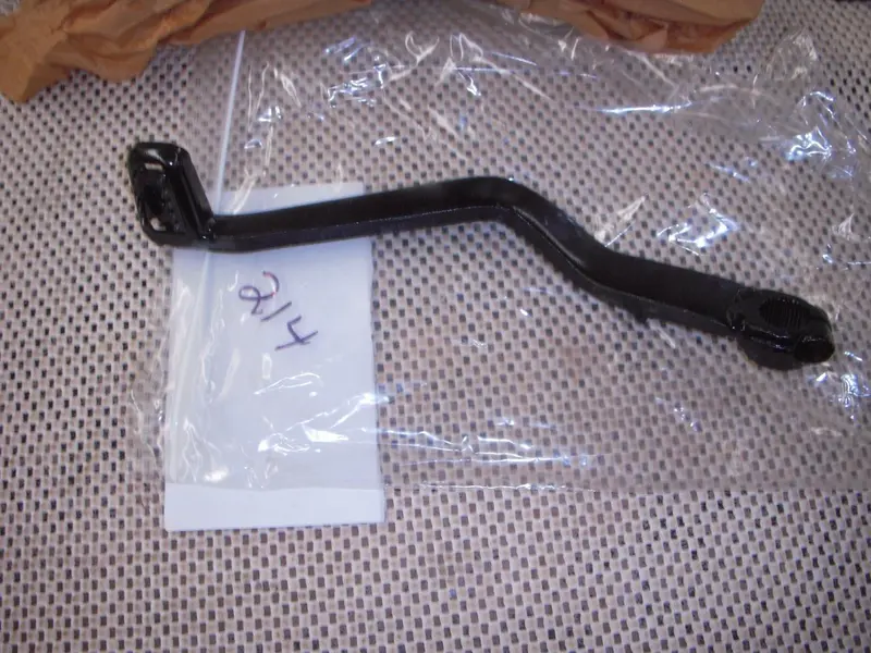 214-27211 1968-73 Dt1 Rt1 Rt2 Rt3 Nos Yamaha Brake Lever 214-27211 (Check-A Bin B) 1