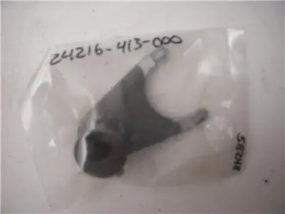 24216-413-000 Shift Fork Mainshaft 3Rd Honda Used Gl500 Cx500 1978 (A41) 1