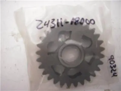24311-18000 1St Driven Gear Suzuki Used Gt250 1973-77 (A27) 1