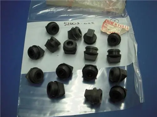 52003-022 1973-75 Mc1 90 Nos Kawasaki Oil Tank Cap Nos (9) 52003-022) (Red130) 1