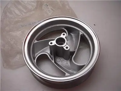 90701 Nos Linhai Made In China Scooter Part # 90701 Rear Rim Wheel J10xmt250 1