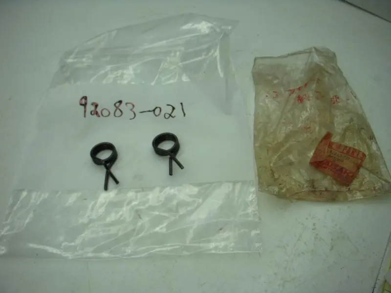 92083-021 1973-75 Kz900 Z1 Nos Kawasaki Shift Return Spring (Red119) 1