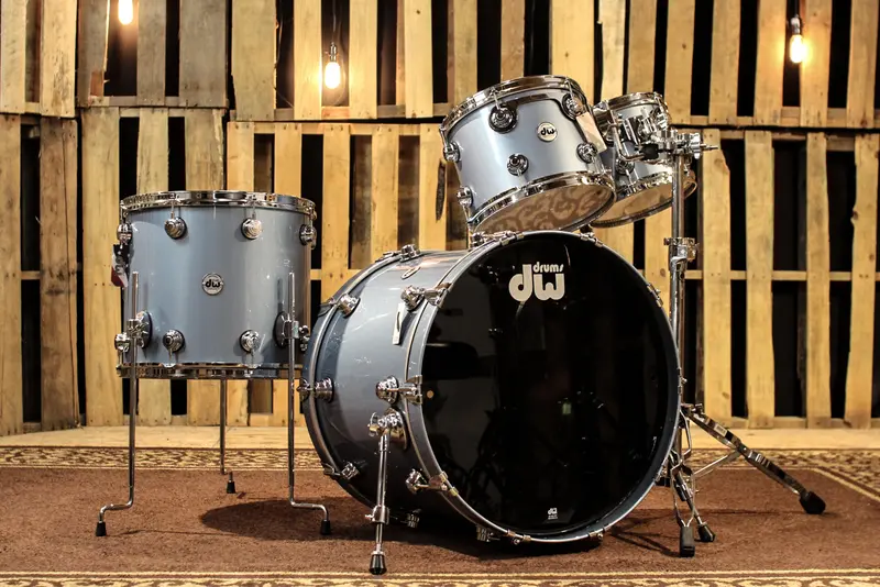 Dw Collector's Maple/Mahogany Blue Mist Metallic Drum Set - So#1105550 1