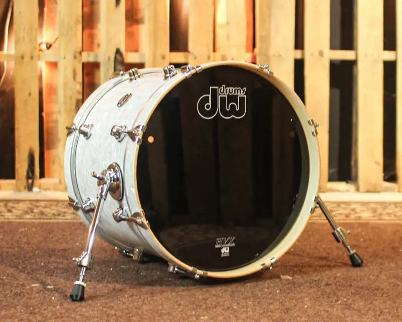 Dw Performance White Marine Pearl Bass Drum - 14X18 1