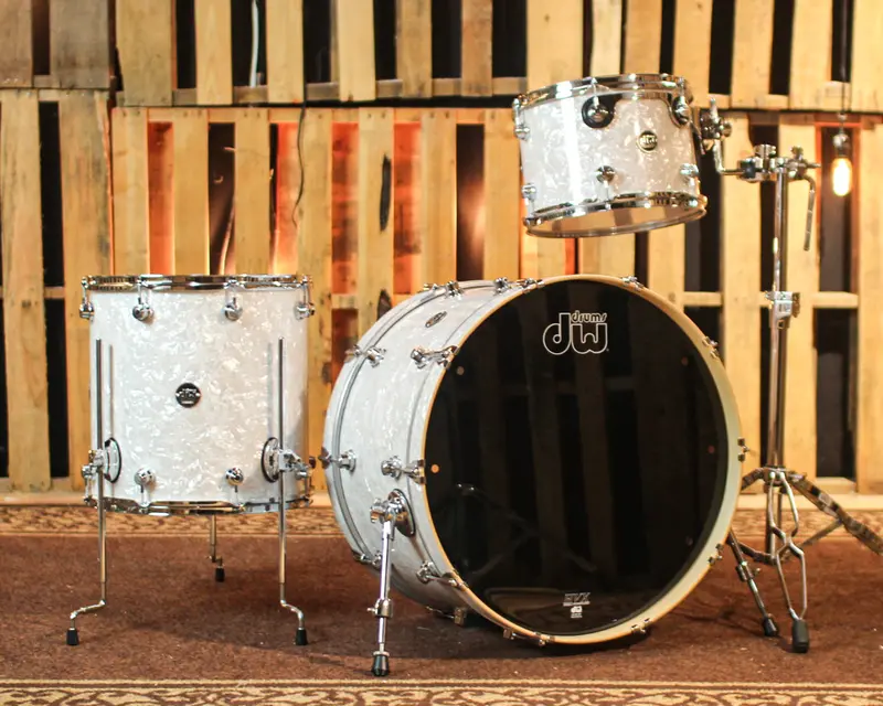 Dw Performance White Marine Pearl Rock Drum Set - 14X24, 9X13, 16X16 1