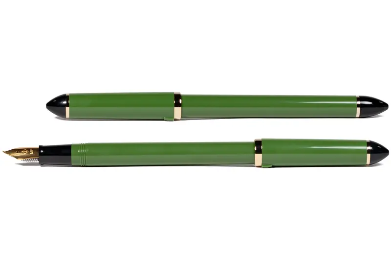 Fude De Mannen Fountain Pen, Olive Green (55°) 1