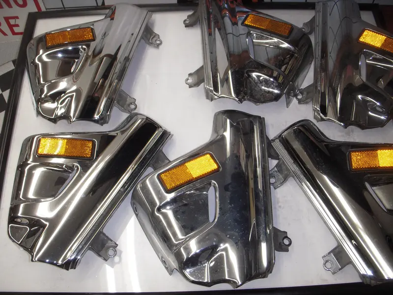 Goldwing Gl1800 Left Right Chrome Front Caliper Fender Cover Pair Used 102317-71 (F4) 1