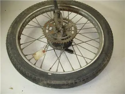 Pa - Enfield 2.75X18 Rear Rim W/ Swing Arm Wheel Used Rim-02 (Wall) 1