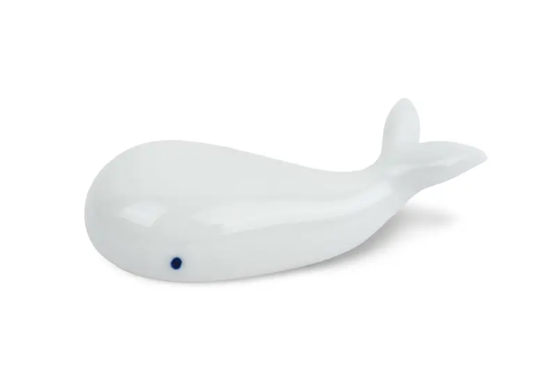 Porcelain Whale Brush Rest, White 1