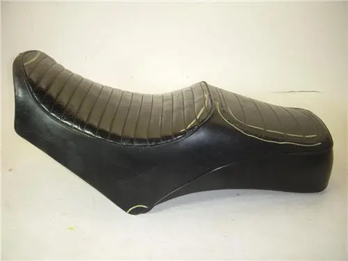Seat 1981 Yamaha Xv750 Xv 750 Virago Seat Saddle Used St-525 (B27) 1