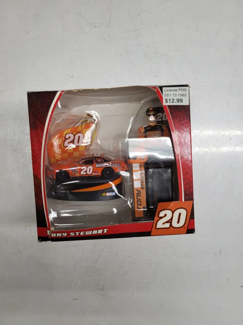 Tony Stewart Nascar Collectible Ornament Trevco New Toy Collectible (I-Top 112624-13) 1