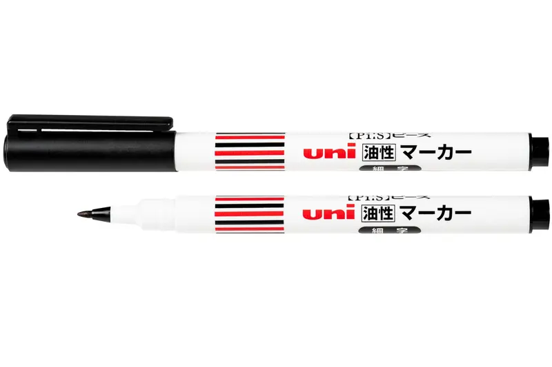 Uni Basic Permanent Marker A-5E 1